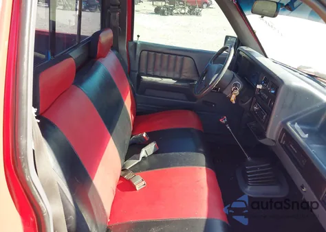 1993 Dodge Dakota from USA, damaged, VIN 1B7FL26X5PS280837